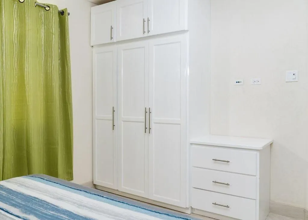 Ez Living Apartments Bridgetown